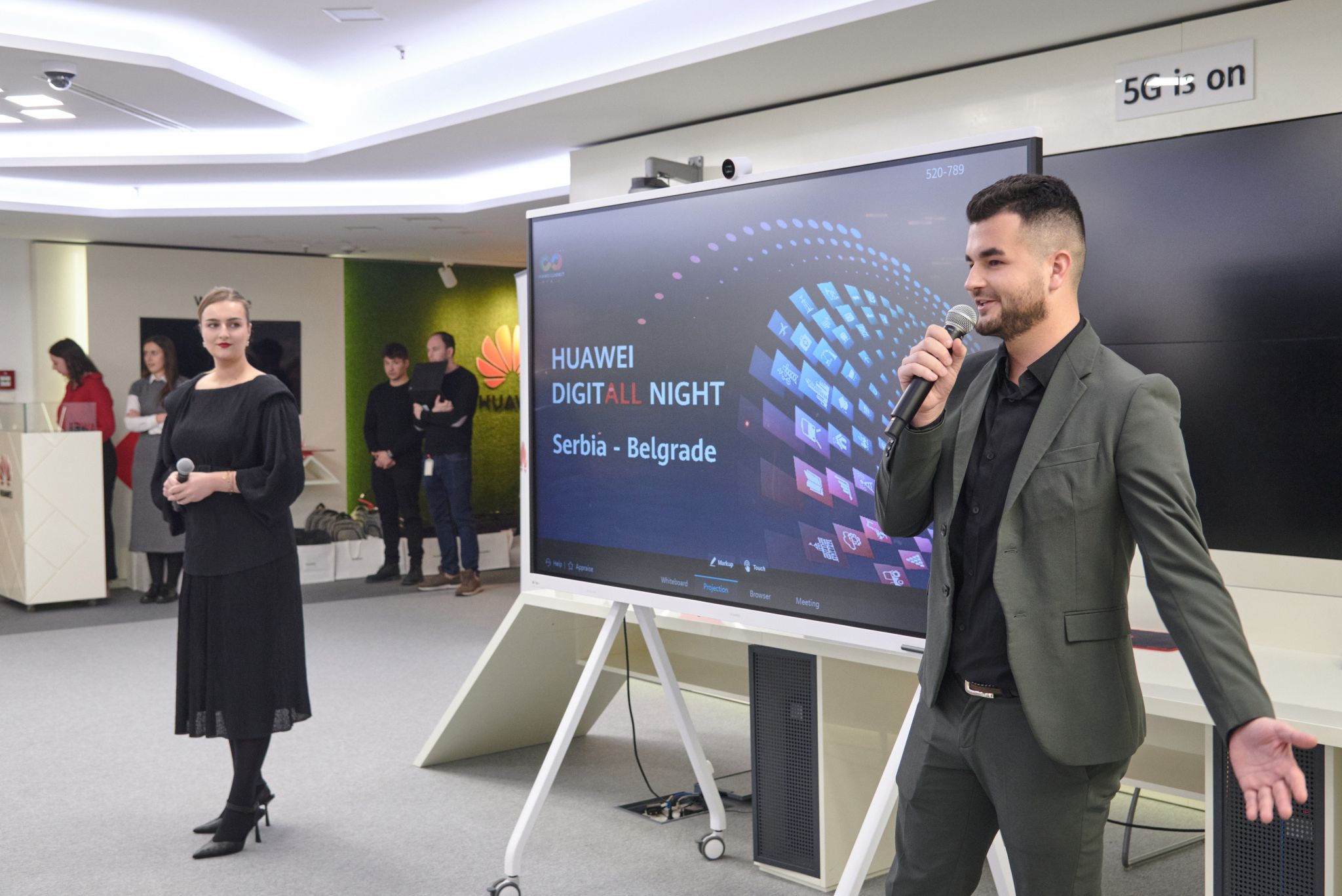 University event with Huawei technology and presentation